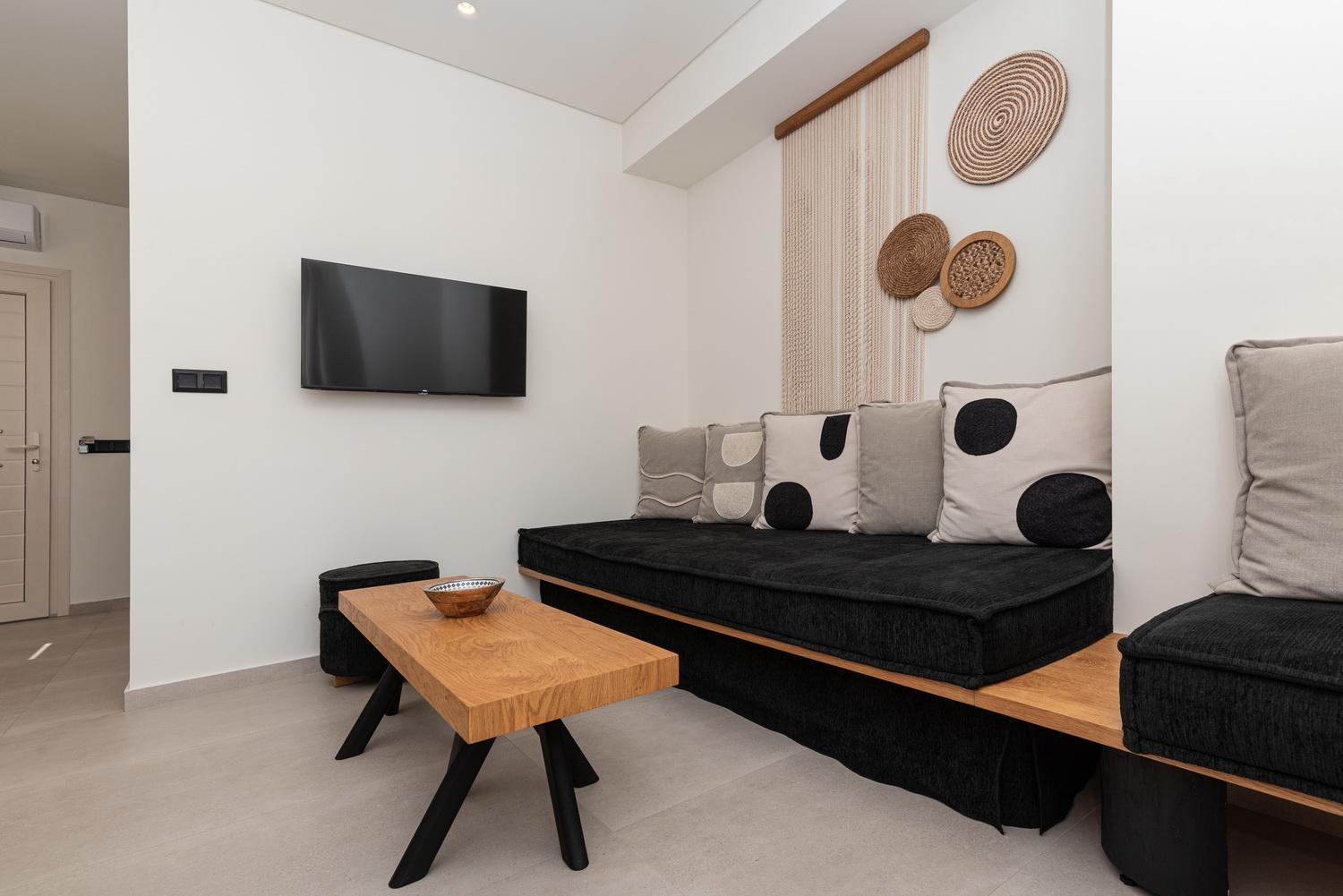 Aristotle Suites Adamantas  Exterior photo